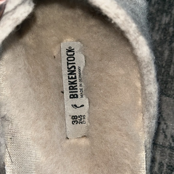 Birkenstock women’s Arizona Light Gray Wool Sandals size 38 women’s 8 - Picture 3 of 6